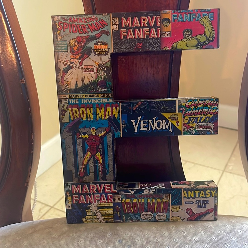 Marvel Superheroes Letter E Sign Home Decoration Wall Decor Kids Room Man CaveMa